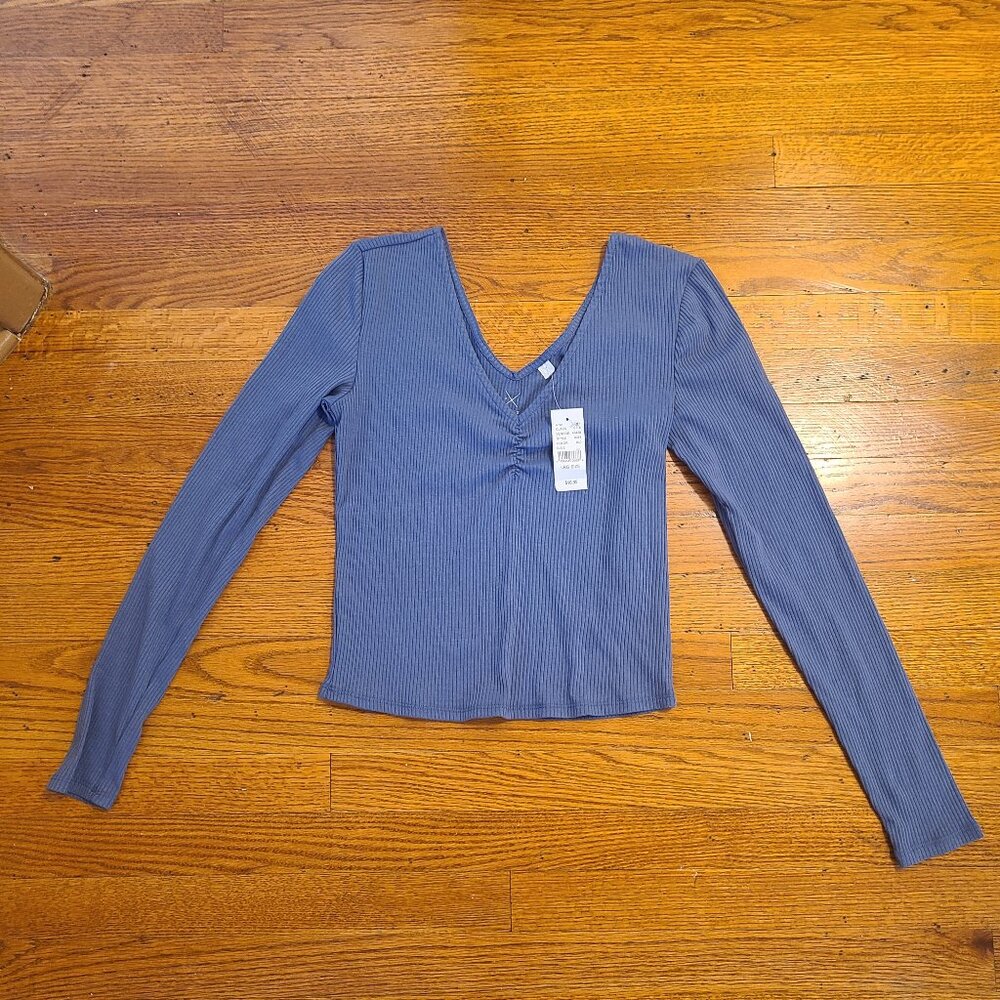 NWT Pacsun V-Neck Long Sleeve Top Ribbed Size Large